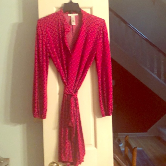 Mod/ retro long sleeved dress red & burgundy - Picture 1 of 4